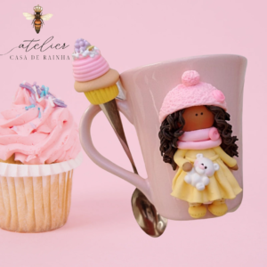 Caneca Boneca Olívia