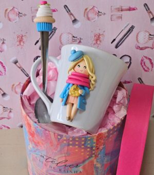 Caneca Boneca Raquel