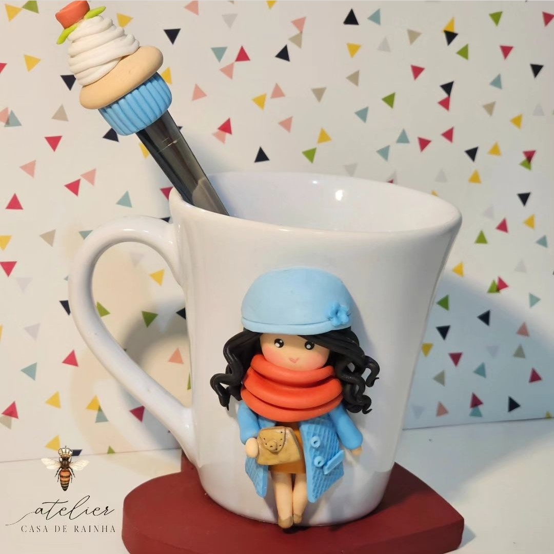 Caneca Boneca Naty